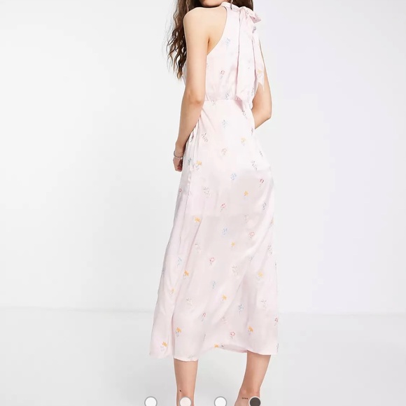 Topshop Floral Embroidery Halter Neck Pink Satin Midi Dress - Picture 2 of 3